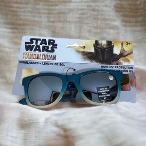 Star Wars Mandalorian Sunglasses NWT Blue 100% UV Protection Kids Disney